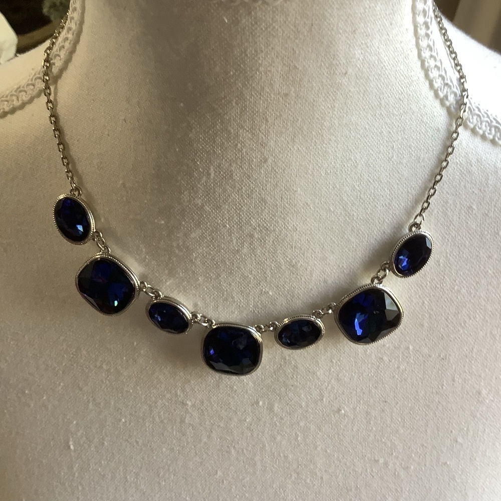 Three Trifari Silvertone Necklaces - Picture 4 of 14
